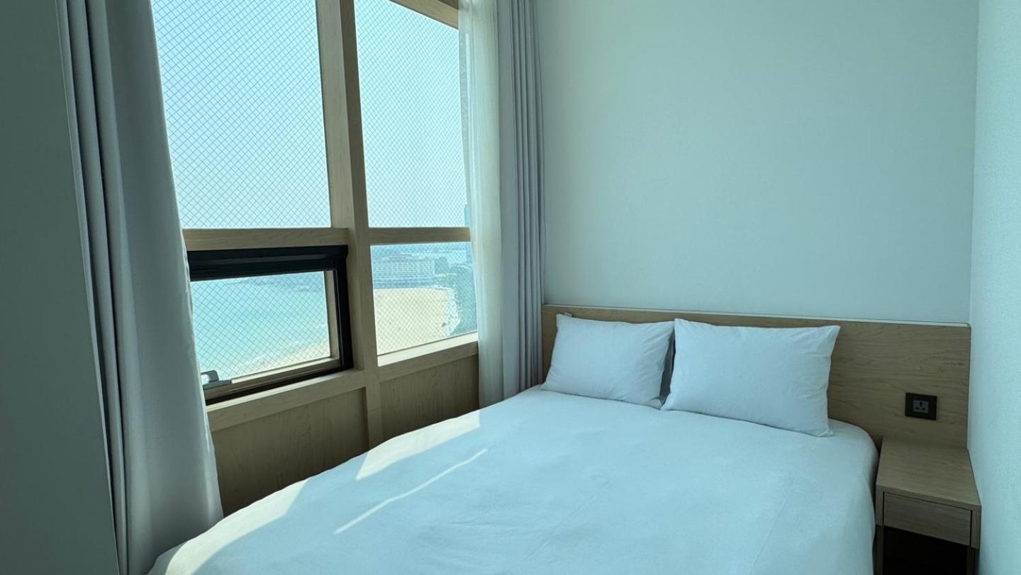 Uh Suite The Haeundae Busan Esterno foto